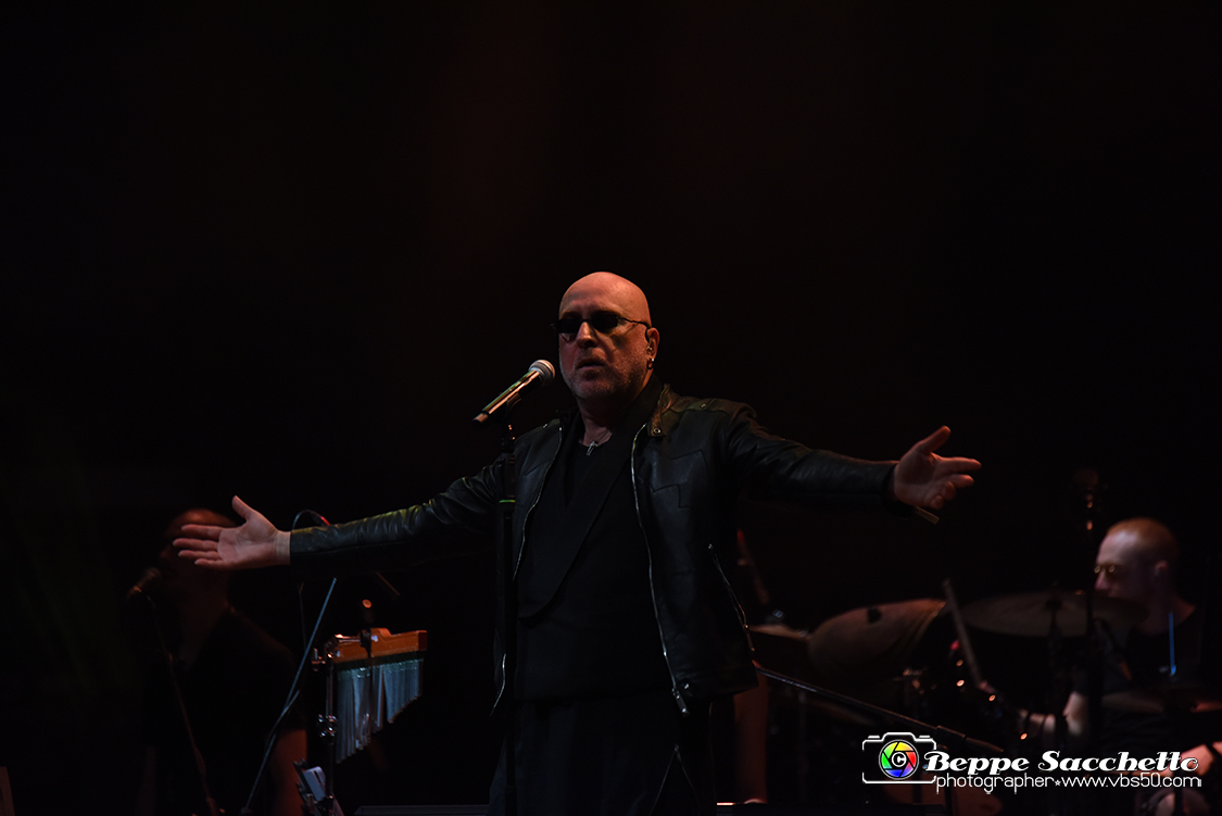 VBS_9125 - Concerto Mario Biondi - Romantic Tour 2022.jpg